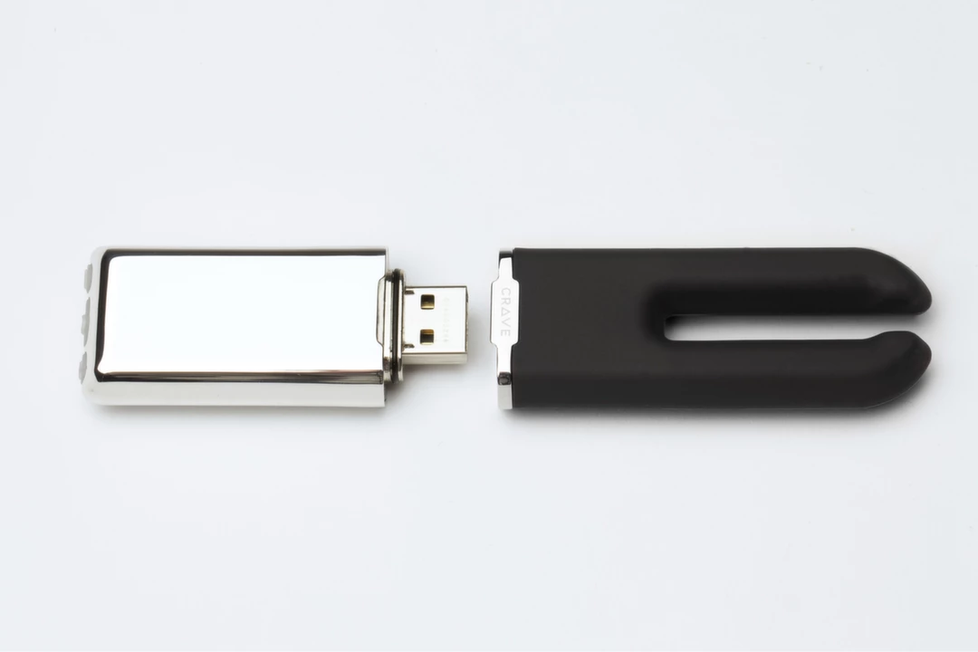 Crave Duet Black – Dwusilnikowy Wibrator i Masażer Intymny